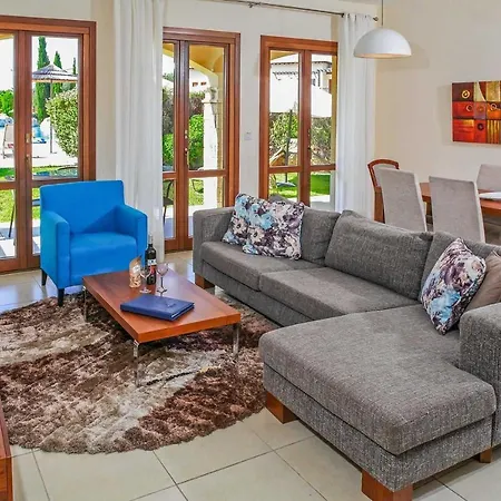 Theseus Village Bc02 Apartment Kouklia